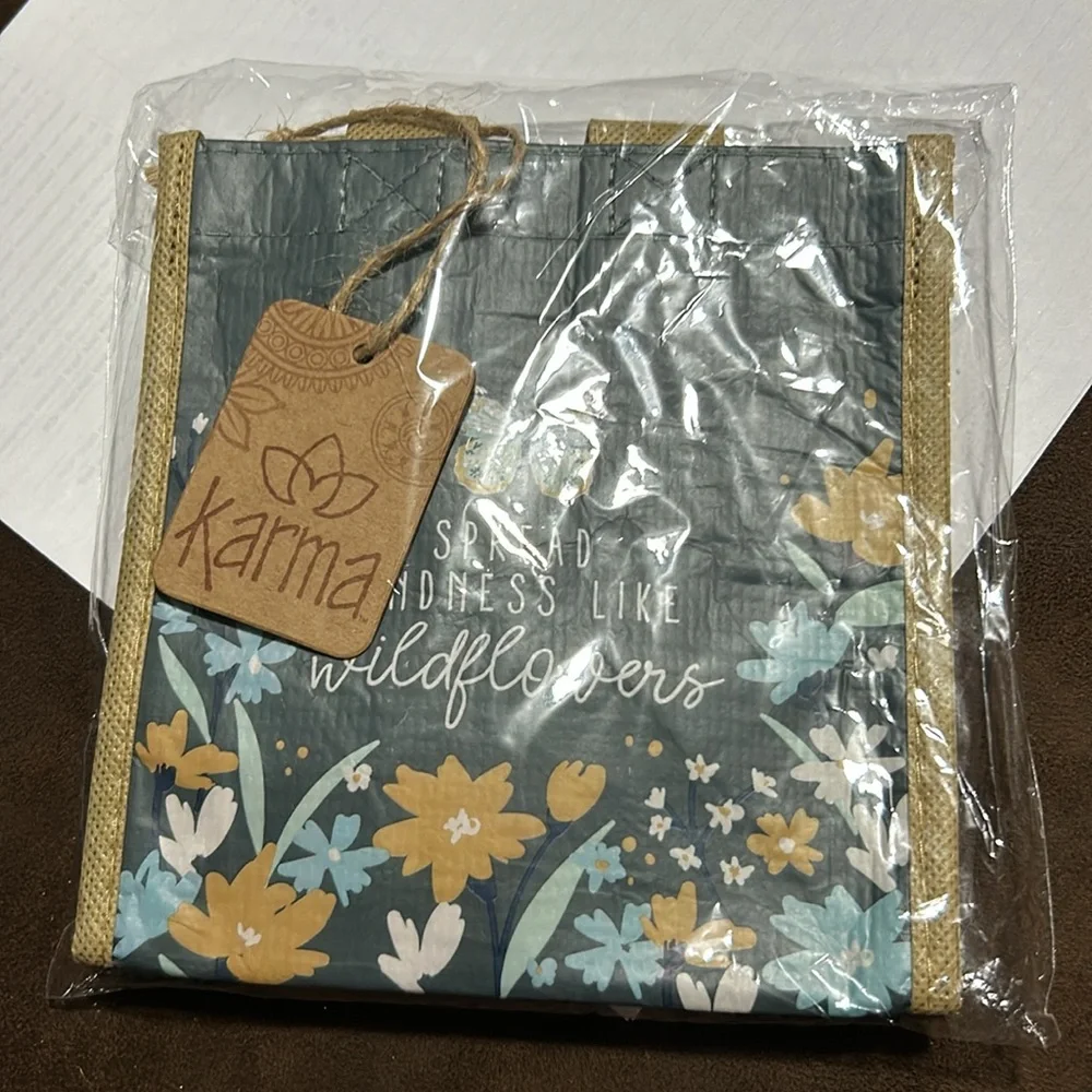 🩶5/$30 Karma Floral & Butterfly Blue & Yellow Small Reusable Gift Tote Bag NEW